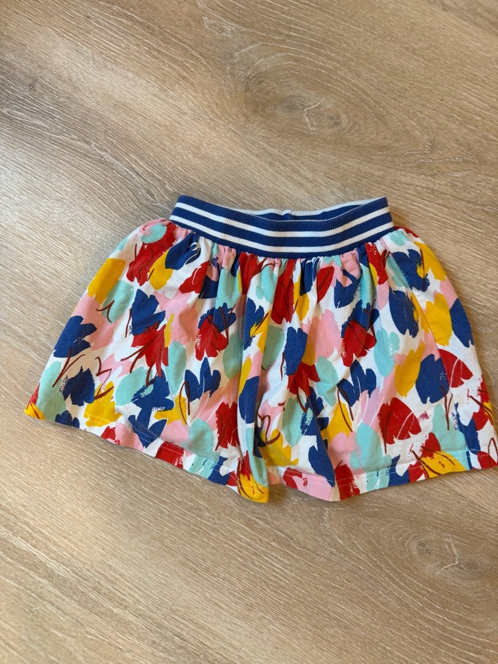 Hanna Andersson Colorful Floral Print Skirt with Navy Stripe Waistband